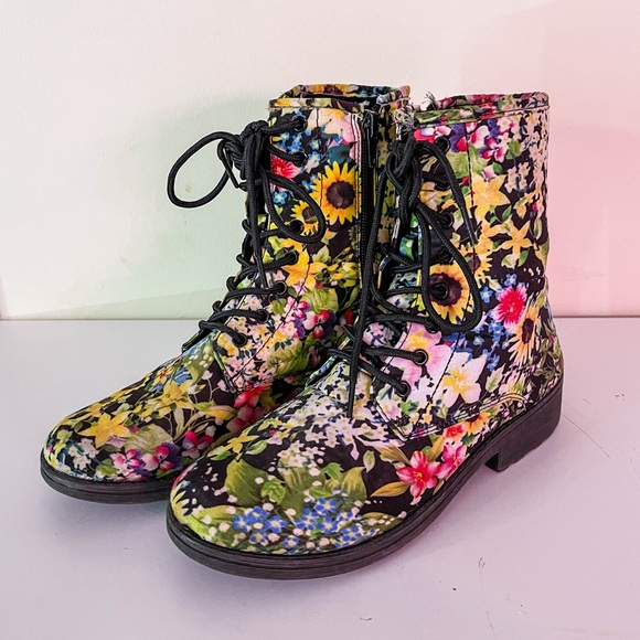 Epic Floral Combat Boots - Picture 3 of 5